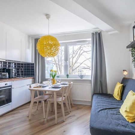 Modern Apartment For 6 Close To The Schanzenviertel - Unit 2 Хамбург Екстериор снимка